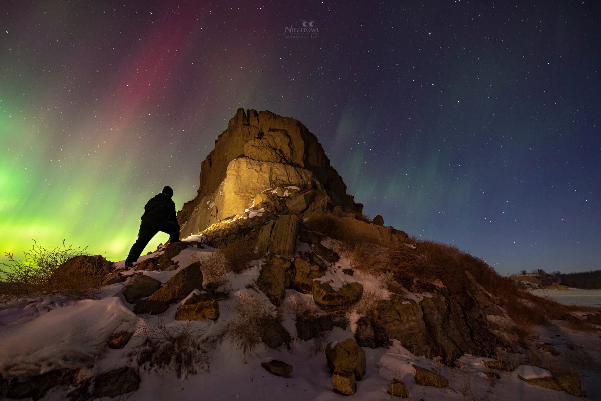 A quiet figure beneath the sky